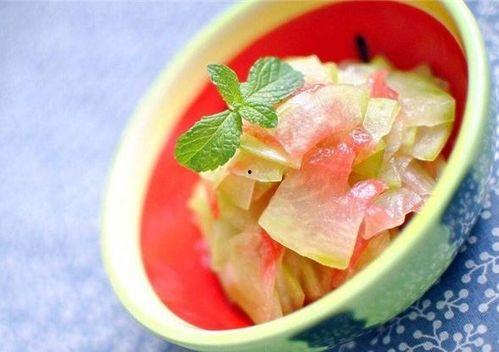 网暴网红吃瓜图片,网红吃瓜图片引发的舆论漩涡