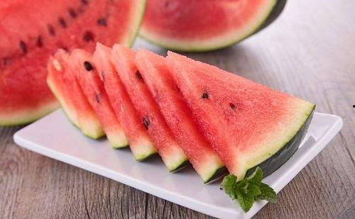 吃瓜网红事件江苏,揭秘网络舆论的风云变幻