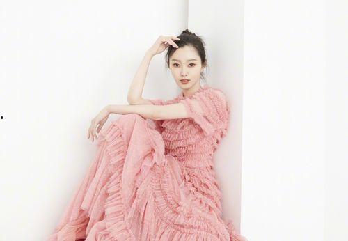 网曝黑料明星吃瓜视频,明星真实一面，吃瓜视频曝光惊人内幕