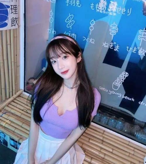 吃瓜网红女主是谁,揭秘吃瓜网红女主的神秘身份