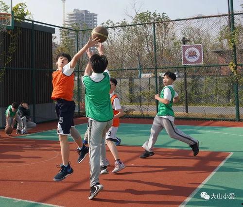 吃瓜网红打篮球是谁,吃瓜网红篮球场上的风采展示